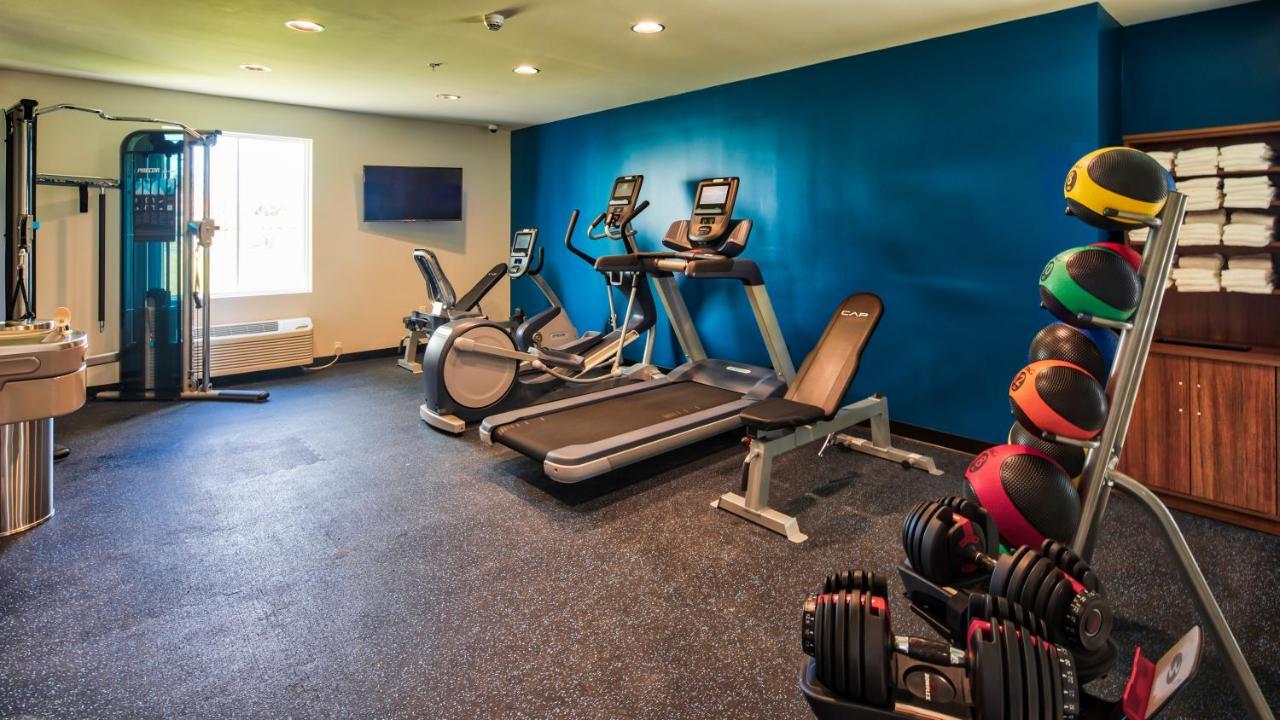 Uptown Suites Extended Stay Tampa Fl - Riverview Riverview  Extérieur photo