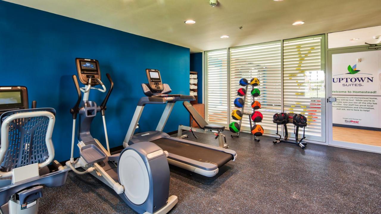 Uptown Suites Extended Stay Tampa Fl - Riverview Riverview  Extérieur photo